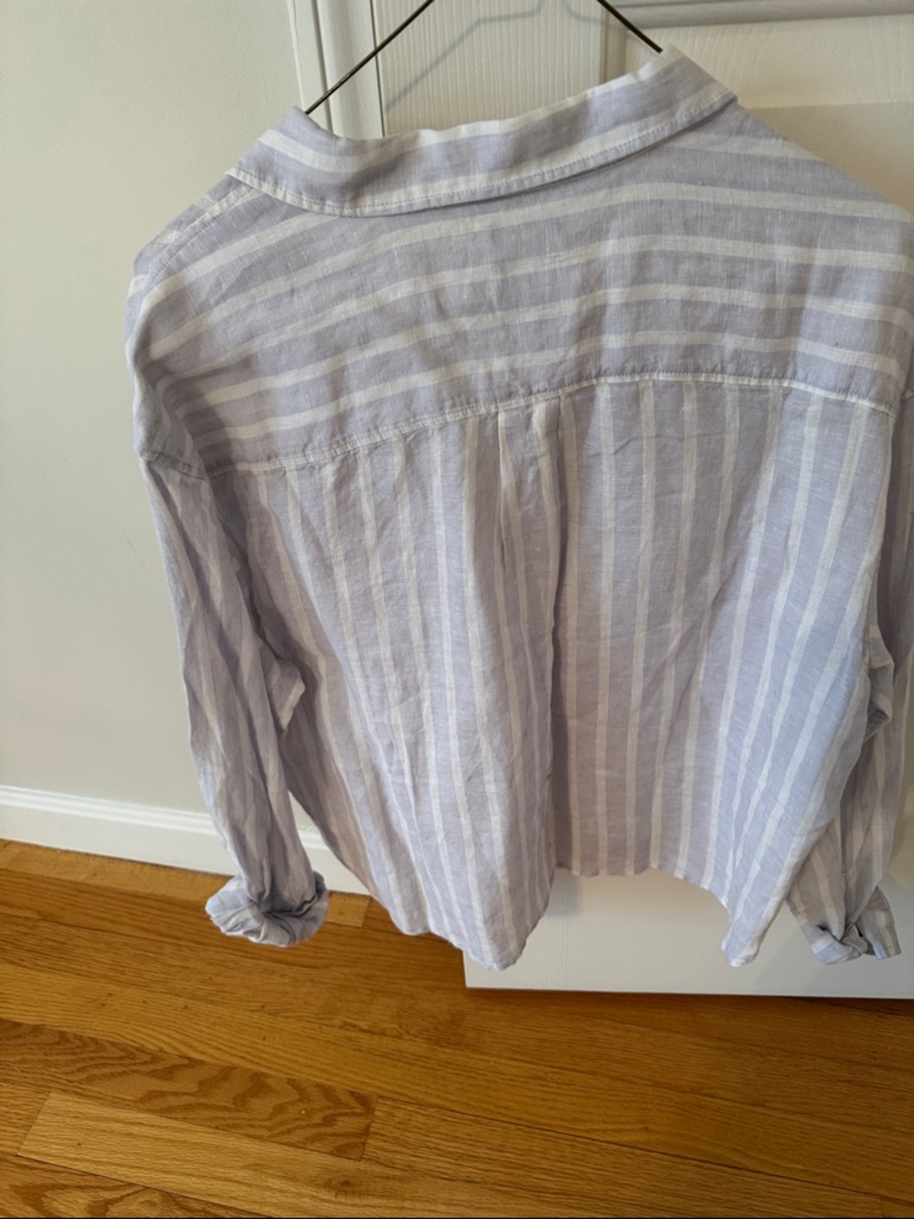 GAP Light Blue and White Striped Button-Down Shirt - Picture 4 of 6